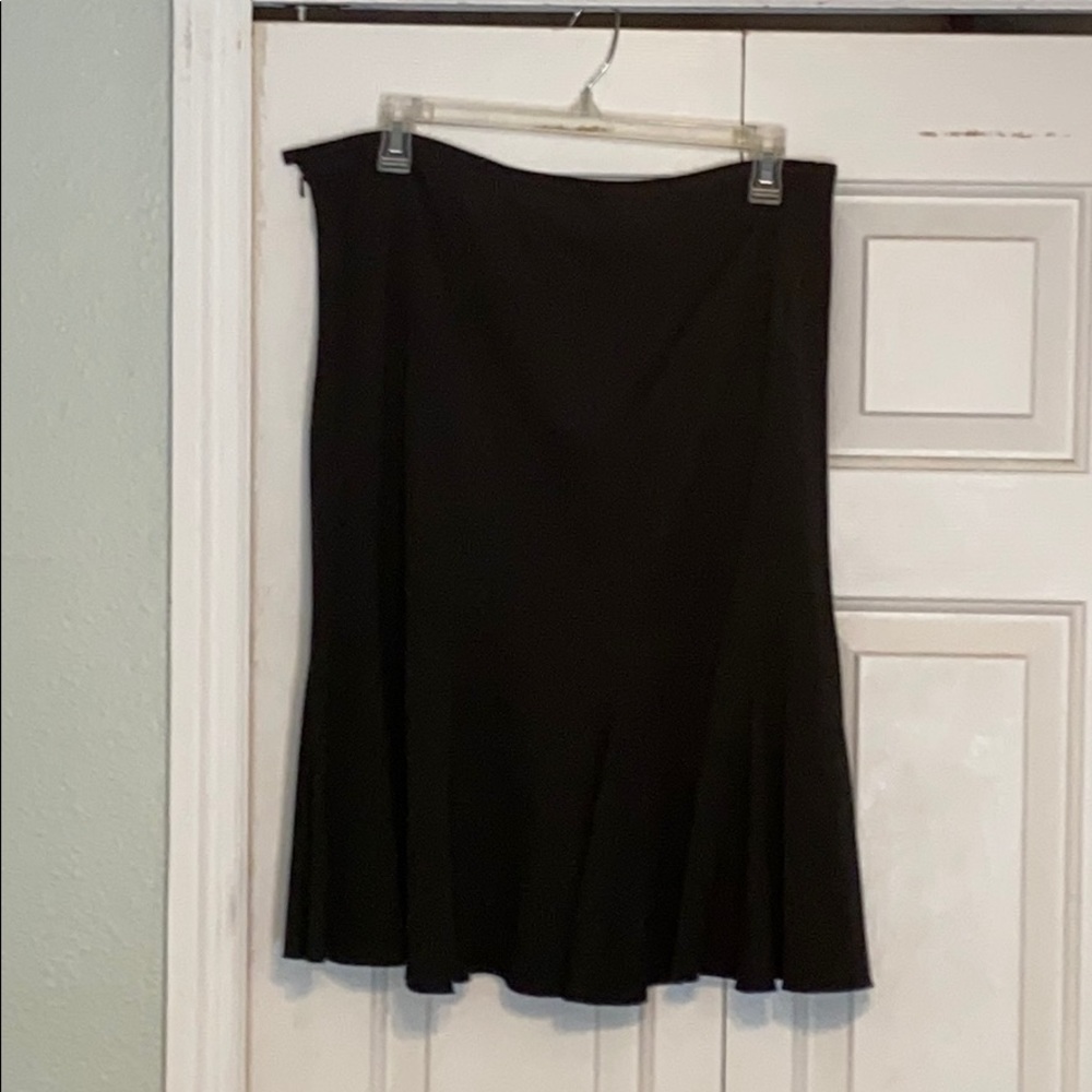 Black flair skirt